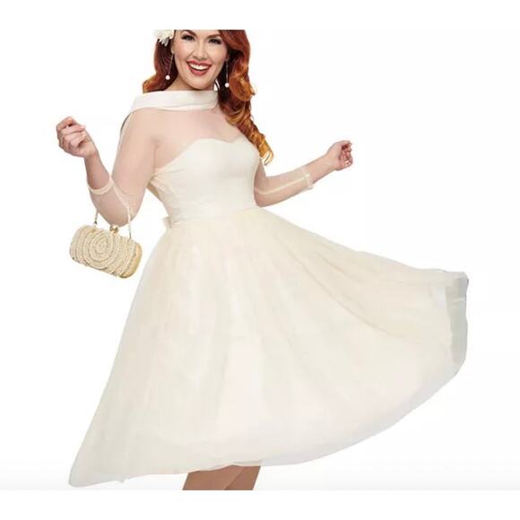 Unique Vintage 1950sChiffon Boat Neck Wedding Swing Dress Ivory SZ #44 - Picture 2 of 9